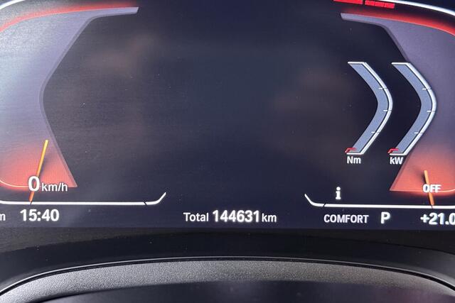 BMW 3-SERIE 330i High Executive Edition (PANORAMADAK, HEAD-UP, HARMAN/KARDON, 360 CAMERA, SFEERVERLICH