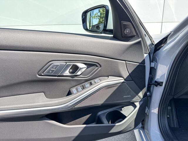BMW 3-SERIE Sedan 330e | Huisselectie