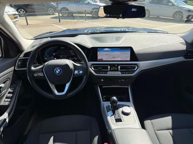 BMW 3-SERIE Touring 320e Touring Advantage *Innovation Pack*