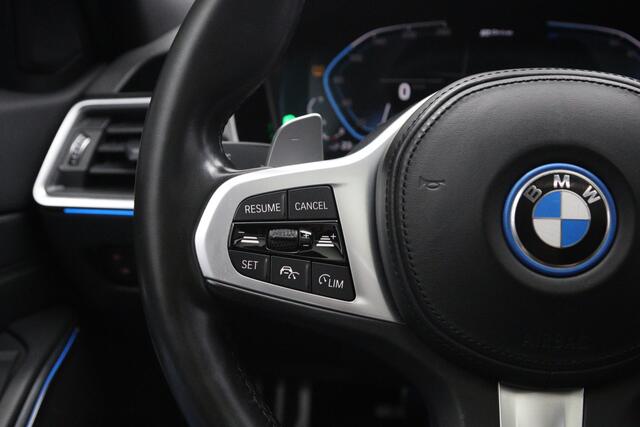 BMW 3-SERIE Touring 330e 293 PK High Executive M-Sport PHEV, Panoramadak, Adap. Cruise Control, Carplay, 360 Camera