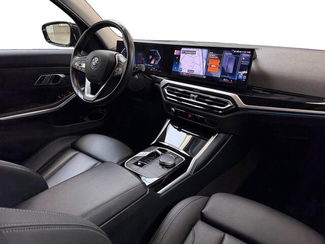 BMW 3-SERIE Touring 330e I Facelift I Adaptive Cruise I Leder I Elek. Achterklep I Stoelverwarming I Camera I
