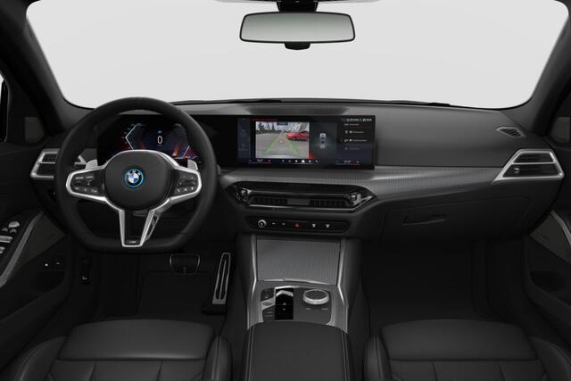 BMW 3-SERIE Touring 330e M Sport Edition | M Sportpakket Pro | Comfort Pack | Trekhaak