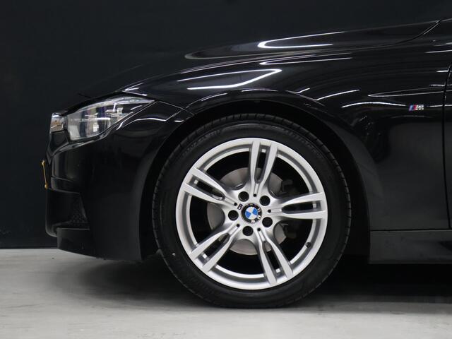 BMW 3-SERIE 320i Centennial High Executive [VOL LEDER, STOELVERWARMING, LED, NAVIGATIE, CRUISE CONTROL, PDC ACHTER, CLIMATE CONTROL, BLUETOOTH, SPORTSTUUR, NIEUWSTAAT]