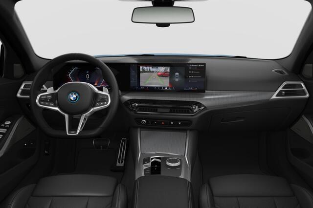 BMW 3-SERIE Touring 330e M Sport Edition | M Sportpakket Pro | Comfort Pack | Trekhaak