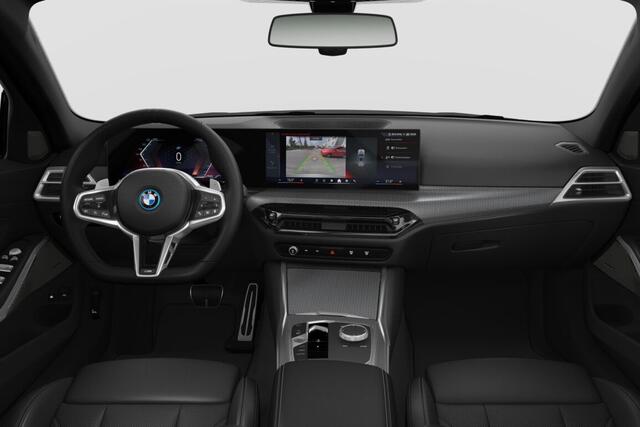 BMW 3-SERIE Touring 330e M Sport Edition | M Sportpakket Pro | Comfort Pack | Trekhaak