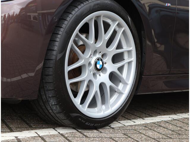BMW 3-SERIE 320i M Sport | Individual | H/K | Schuifdak | Org. NL
