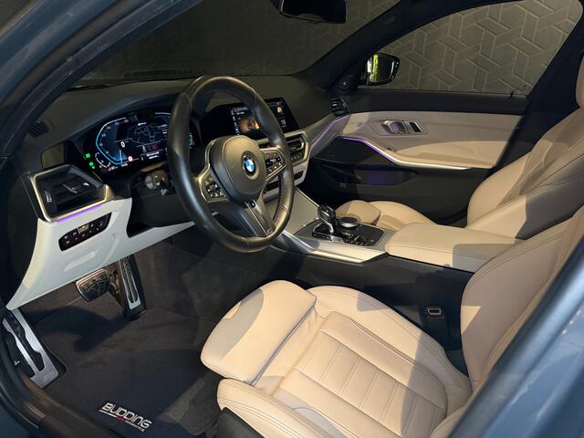 BMW 3-SERIE Touring 330e xDrive High Exe | M-sport | Dravitgrau | Pano | Trekhaak | Memory