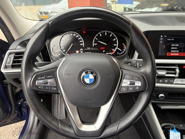 BMW 3-SERIE Touring 320i High Executive Edition