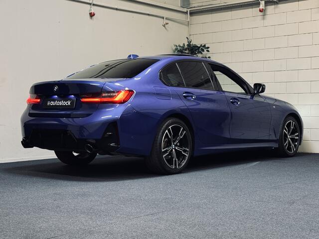 BMW 3-SERIE 318i M-Sport | Schuifdak | Carbon | Camera