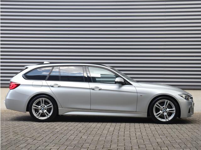 BMW 3-SERIE Touring 320i | High Executive | M Sportpakket | Navi Prof. | Sportstoelen | Getint Glas | LED Koplampen | Climate Control | 18'' LMV