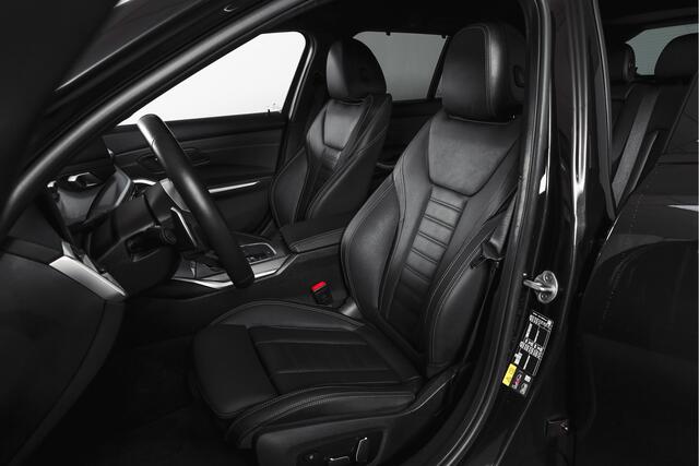 BMW 3-SERIE Touring 330e xDrive M Sport Edition | Dig. Cockpit | Adapt. Cruise | Stoelverw. | PDC | 360 Camera | NAV + App. Connect | ECC | Elek. Klep | LM 18" | 3198