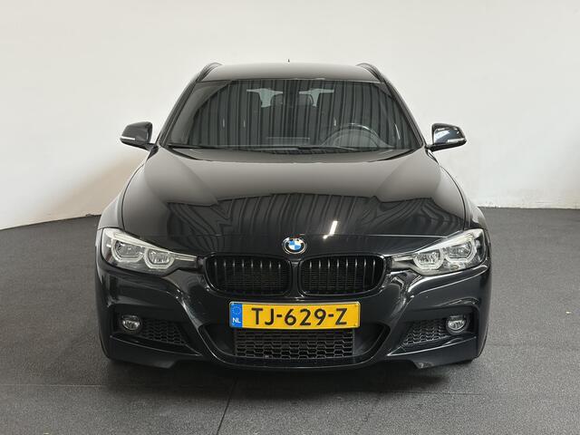 BMW 3-SERIE Touring 318i M Sport Edition Navigatie Climate control Lederen bekleding