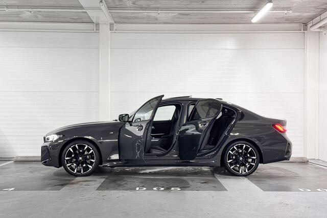 BMW 3-SERIE 320i