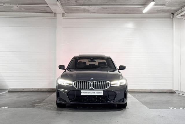BMW 3-SERIE 320i