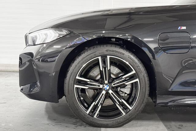 BMW 3-SERIE 330e M Sport | Schuifdak