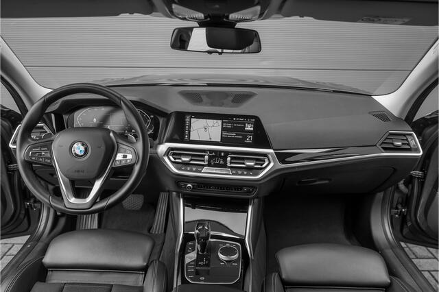 BMW 3-SERIE Touring 320i High Executive Sportline Stoelverw Camera HiFi 17"