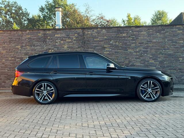 BMW 3-SERIE 330I M-Sport Touring Panodak BMW Individual Leer