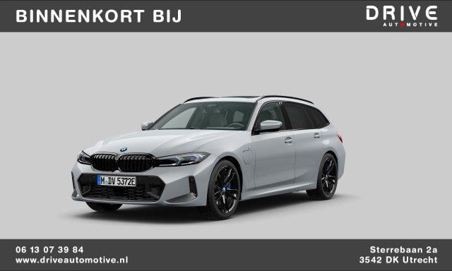 BMW 3-SERIE Touring 330e xDrive M-Sport Pro |Pano|Driving Ass Prof|Innovation|360Cam|19"|