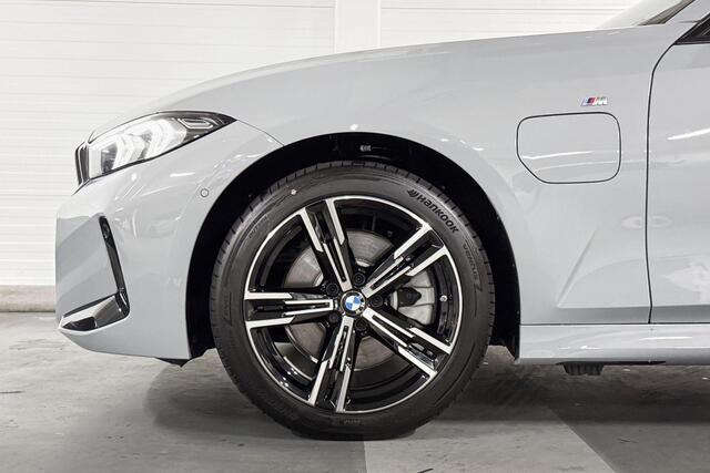 BMW 3-SERIE 330e M Sport | Schuifdak | Trekhaak