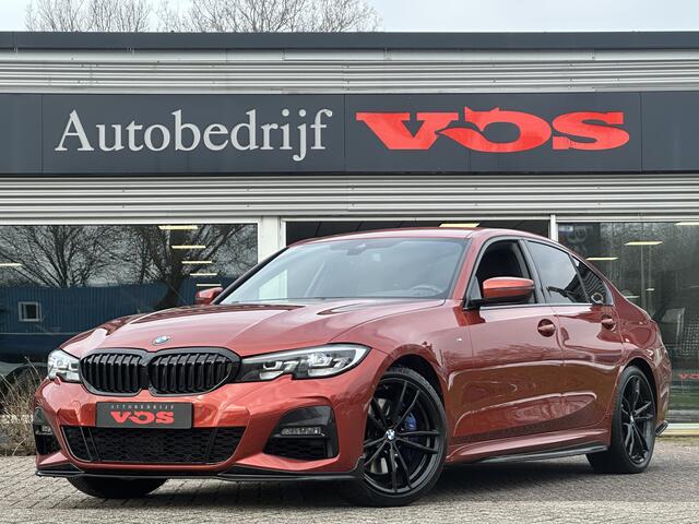 BMW 3-SERIE 330i xDrive M-Sport | 259 pk | Camera | Trekhaak | Carbon spoiler