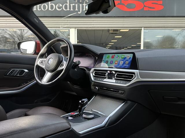 BMW 3-SERIE 330i xDrive M-Sport | 259 pk | Camera | Trekhaak | Carbon spoiler