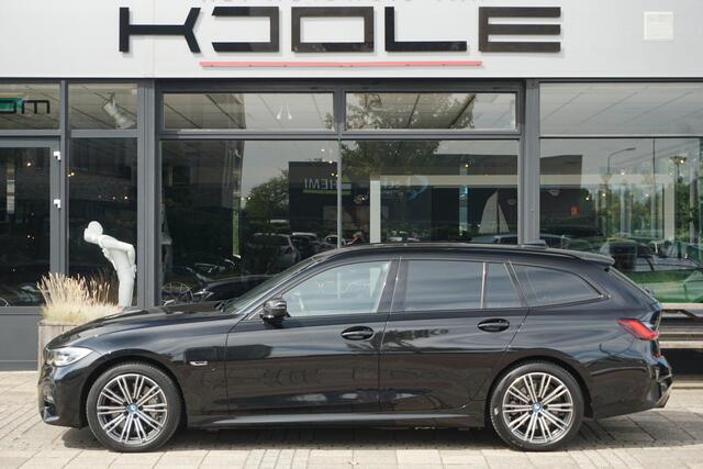 BMW 3-SERIE Touring 330e High Executive