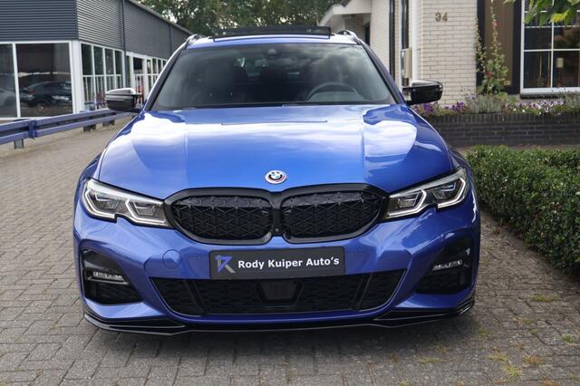 BMW 3-SERIE 330e Touring M Sport (292pk) M340i Look/Laser/Panodak/Helix Geluidsysteem
