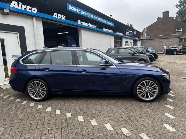 BMW 3-SERIE Touring 318i Luxury Edition /Automaat/Nieuwe apk bij aflevering/schuifdak/Lm velgen/Trekhaak/Leder