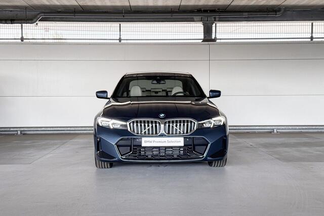 BMW 3-SERIE Sedan 318i M Sport | Trekhaak