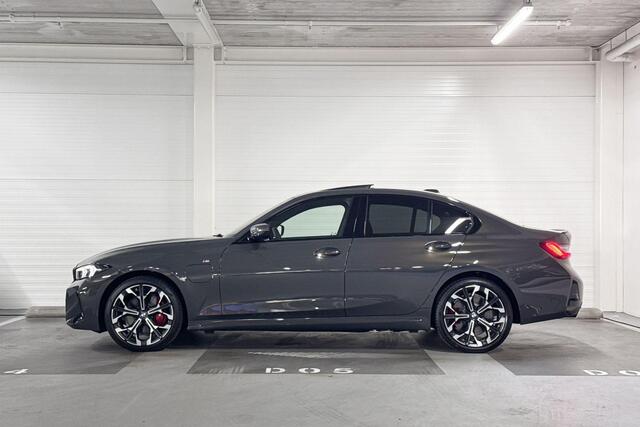 BMW 3-SERIE Sedan 330e M Sport Pro | Schuifdak