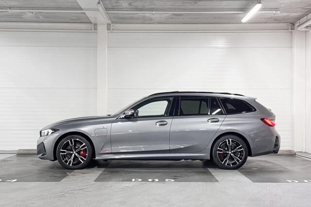 BMW 3-SERIE Touring 330e M Sport | Schuifdak |