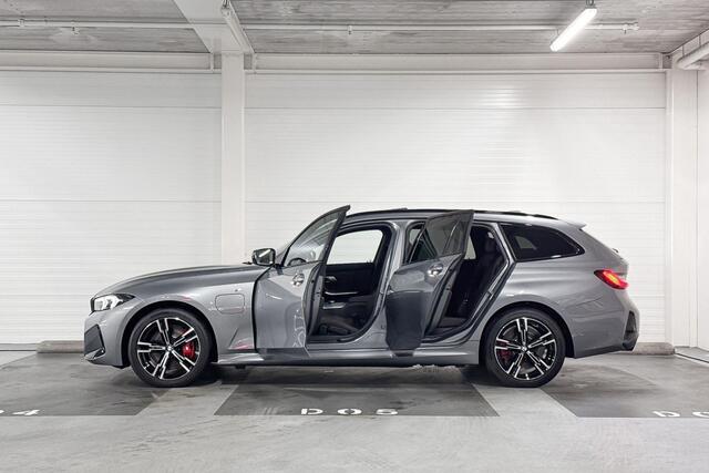 BMW 3-SERIE Touring 330e M Sport | Schuifdak |
