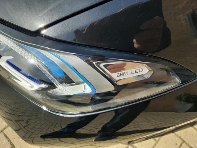 BMW 3-SERIE Touring 330i M
