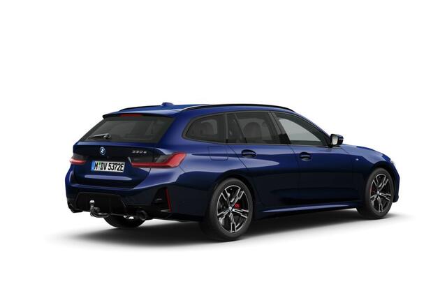 BMW 3-SERIE Touring 330e M Sport Edition | M Sportpakket Pro | Innovation Pack | Comfort Pack | Trekhaak
