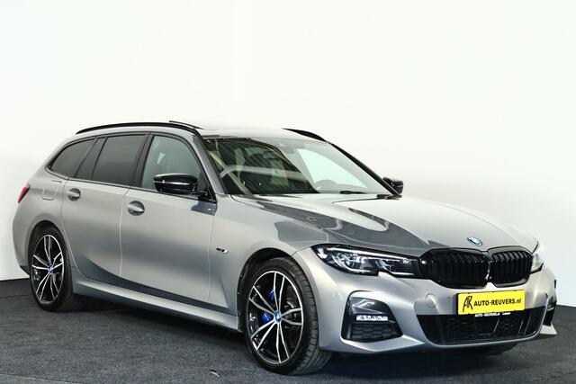 BMW 3-SERIE Touring 330e xDrive M-Sport / Opendak / ACC / Memory / Trekhaak