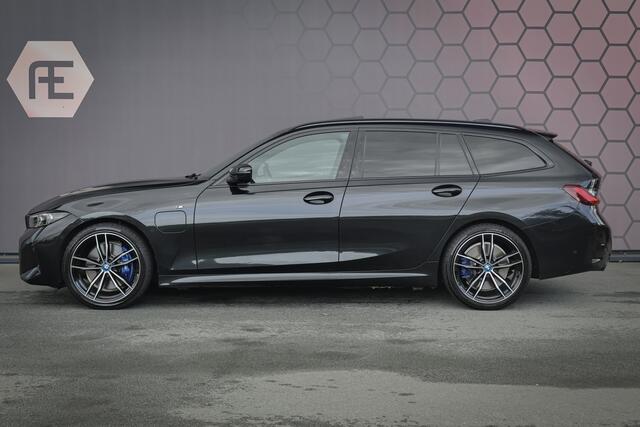 BMW 3-SERIE Touring 330e xDrive ADAPTIVE CRUISE | STOELVERWARMING | CAMERA | M STOELEN | PANO | HEAD UP | MEMORY | APPLE CARPLAY
