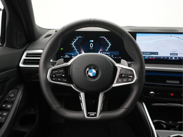 BMW 3-SERIE Touring 330i xDrive M-Sport | M-Performance Package | Adaptive |