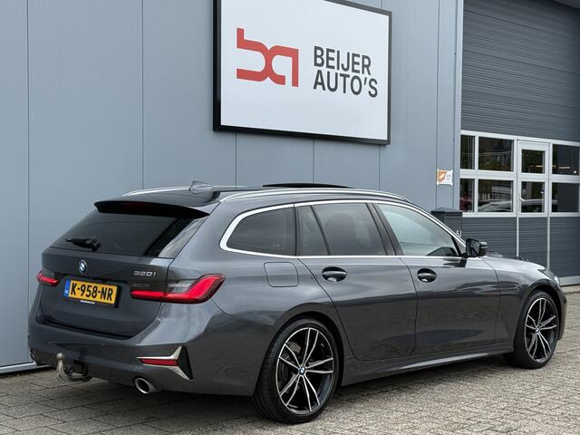 BMW 3-SERIE Touring 320i High Executive Automaat Schuifdak/Carplay.