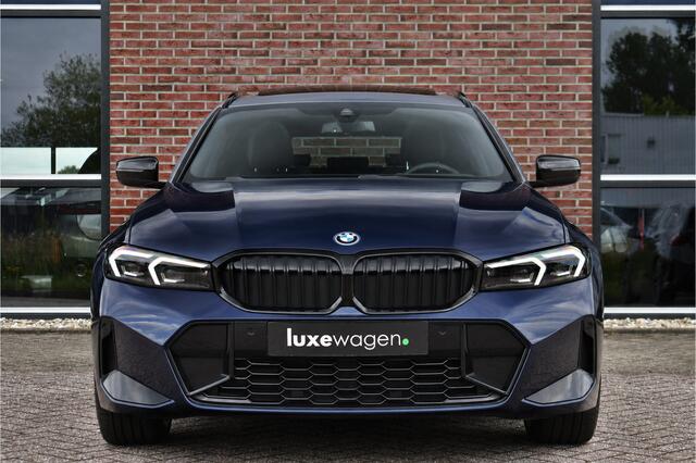 BMW 3-SERIE Touring 330e xDrive M-Sport Pro Pano DA-Prof 360 HUD H/K E-zetels 19inch