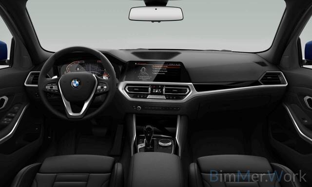 BMW 3-SERIE Touring 318i Executive Edition | Panoramadak | Sport Line | 18 Inch |