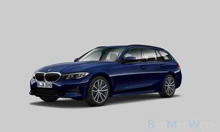 BMW 3-SERIE Touring 318i Executive Edition | Panoram