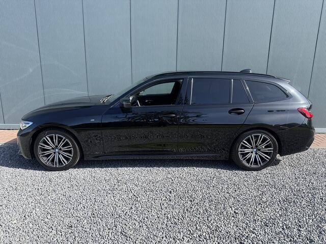 BMW 3-SERIE Touring 318i 2.0 156pk Automaat High Executive M-Sportpakket – foto 2