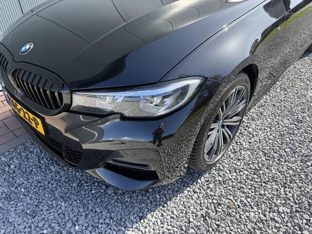 BMW 3-SERIE Touring 318i 2.0 156pk Automaat High Executive M-Sportpakket – foto 4