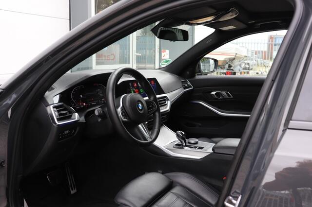 BMW 3-SERIE 320I HIGH EXE. ED./M-SPORT/1E EIG./SCHUIFDAK/H.K.AUDIO/LEER/ORIG.NL/18INCH