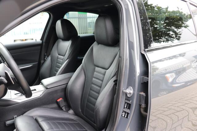 BMW 3-SERIE 320I HIGH EXE. ED./M-SPORT/1E EIG./SCHUIFDAK/H.K.AUDIO/LEER/ORIG.NL/18INCH