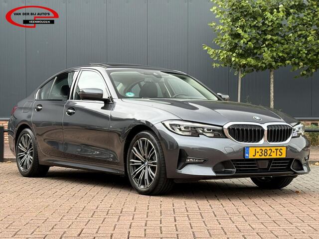 BMW 3-SERIE 320i Executive Edition / NL-auto / 2de eigenaar