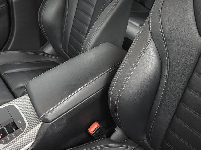 BMW 3-SERIE Touring 330e eDrive M-Sport | Leder | Media Pack |