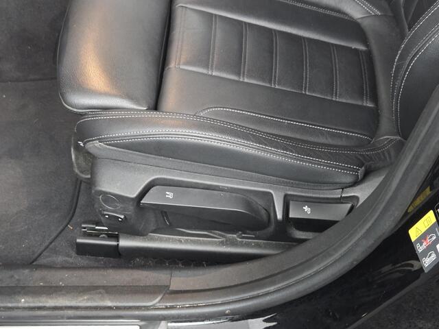 BMW 3-SERIE Touring 330e eDrive M-Sport | Leder | Media Pack |