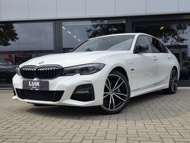 BMW 3-SERIE 320e High Executive + LASER + KEYLESS + CAMERA