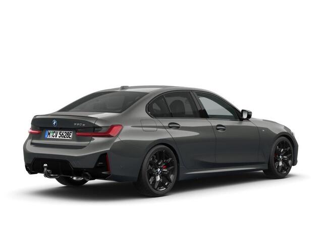 BMW 3-SERIE 330e xDrive | M Sport Edition | M Sportpakket Pro | Innovation Pack | Comfort Pack | Harman Kardon